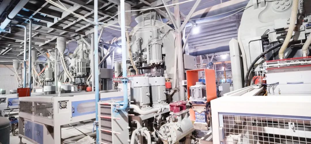 1751245956424551.jpg 640 (5).jpg